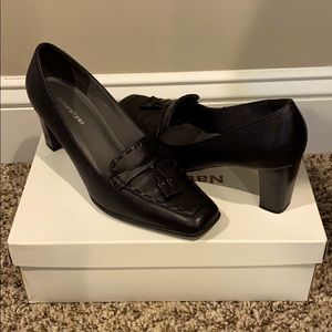 Naturalizer black shoes